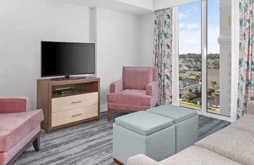 Cherry Grove Beach Resort | Discover Family Fun & Memories at Wyndham Towers on the Grove- 2 Dlx. Boulevard