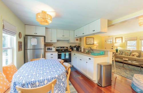 Ocracoke Cottage | Doctor's Orders/Nostalgic Family Cottage with Views of Pamlico Sound and Sunsets