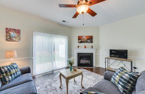 Matthews House | Dog-Friendly Townhome w/Patio in Charlotte Area!