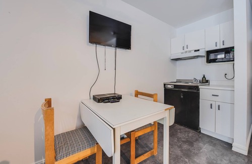 Saint Ferreol les Neiges Apartment | Domaine Mont Sainte-Anne