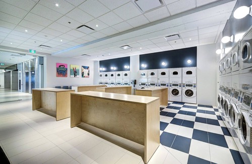 Downtown Montreal Apartment | Dorchester Serenity Suites