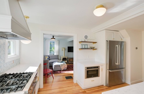 Bar Harbor House | Downtown Bar Harbor Rental Home ~ 1 Mi to Acadia!