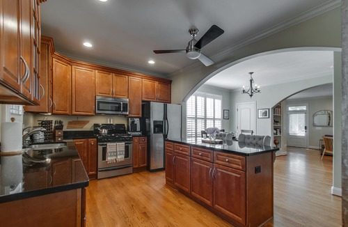 Hope Gardens House | Downtown Oasis - Convenient to EVERYTHING - Minutes to Downtown - Pvt Parking!