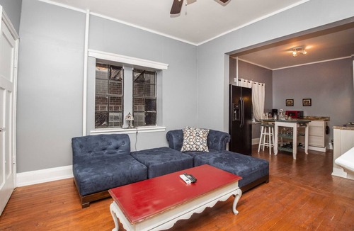 Downtown Knoxville Apartment | Downtown Riverviews Walk To Market Sq & UT Get 3 Night Beach Trip by Booking