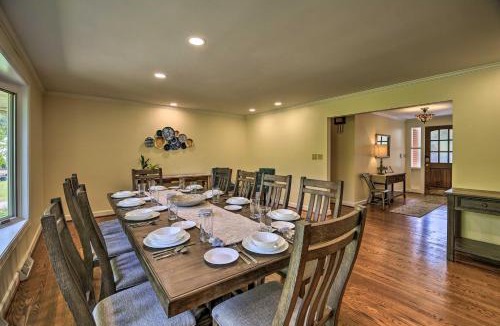 Kingsport House | Easy Hiking & Sightseeing! Kingsport Home w/Deck