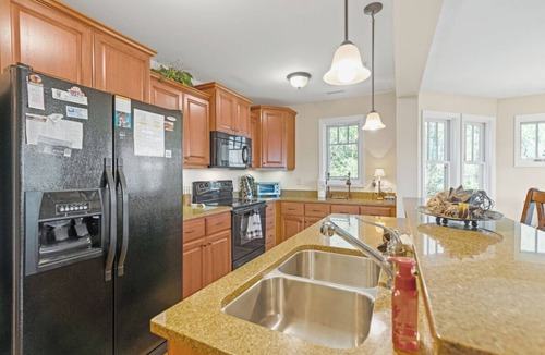 Foscoe Condo | Echota Wintergreens 1721-Mtn Condo, Gated Resort, Indoor/Outdoor Pools & Hot Tub