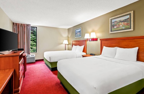 Bradley Hotel | Econo Lodge Mt Hope - Beckley North