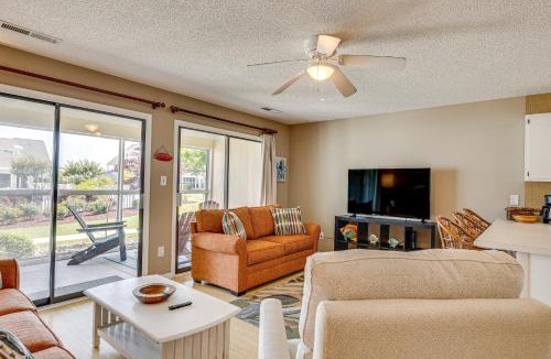 Emerald Isle House | Emerald Isle Condo Near Beach w/Screened Porch!
