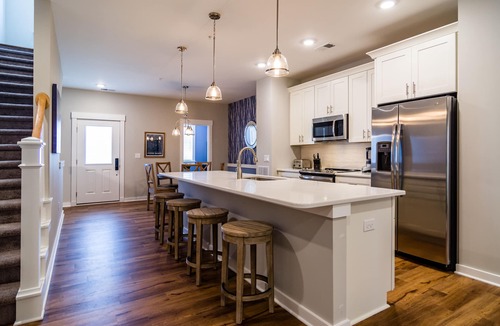 Bermuda Bay House | Emerald Star with Private Hot Tub, Near Beach and Wright Brothers Memorial!