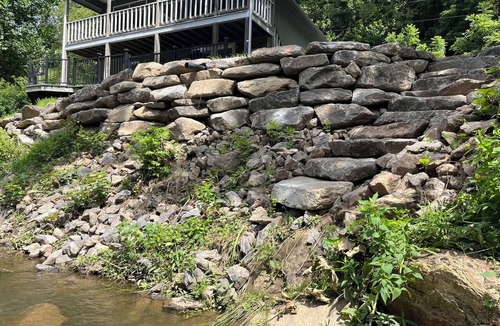 Whittier House | English River Cottage Tuckasegee River 15 minutes away from Cherokee
