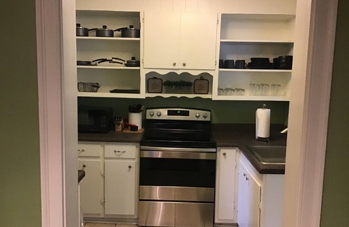 Augusta House | Enjoyable house with AC in Augusta - 2 bedrooms, perfect getaway.