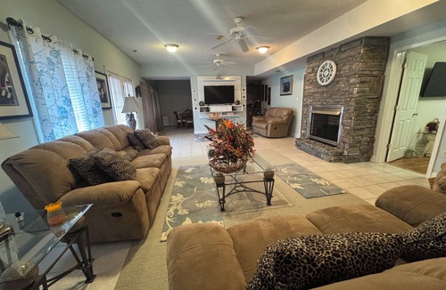 Roanoke Rapids Apartment | Fabulous 2-bedroom apartment with AC in Roanoke Rapids