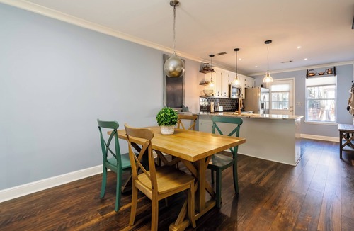 National Hills House | Fabulous 3BR Townhome with Cozy Backyard only 1.4 ml from Augusta National