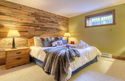 Mont-Tremblant Ski Chalet | Fabulous 4-bedroom chalet with AC in Mont-Tremblant