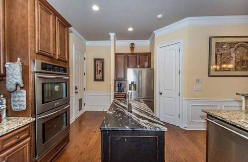 Five Forks House | Fabulous 5 Bedroom Home W/Resort Style Amenities