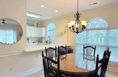 Central Myrtle Beach Apartment | Fabulous first floor two bedroom Golf View condo
