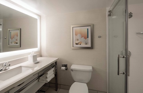 Second Ward Hotel | Fairfield Inn & Suites by Marriott Charlotte Uptown