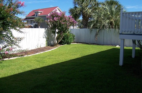 North Myrtle Beach House | Family and pet friendly and a short walk to the beach.