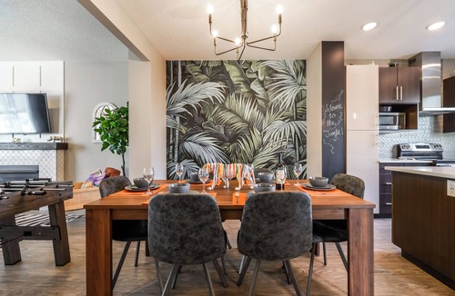 Southeast Edmonton House | Family-Friendly Jungle Themed Home with Hot Tub, AC, and Tree Bunks.