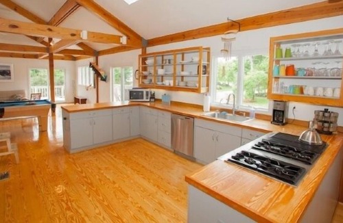 Croatan Beach House | Family-Friendly Sail Away Home with Billiard and Built-in Spa on the Deck by RedAwning