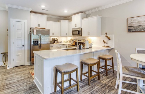 Calabash Apartment | Family Getaway in Calabash w/Pool; 9 Mi to Beach