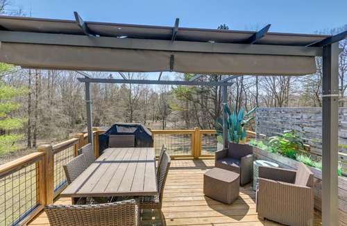 Fairview House | Family Home w/Furnished Deck in Fairview!
