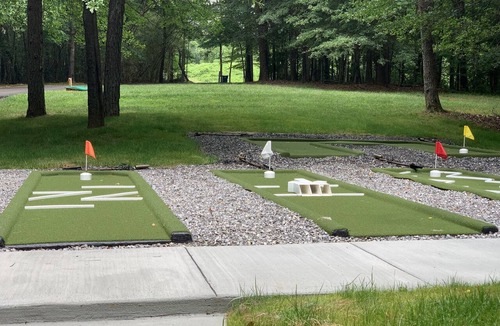 Catawba House | Family Resort! MINI GOLF, heated pool, lakefront, hot tub, game & theater room!