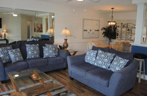 Calabash Villa | Family Villa 1202 with Golf Course