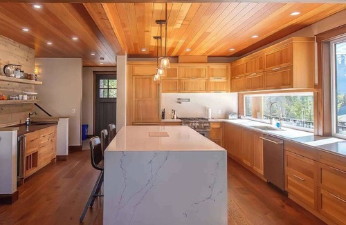Fernie House | Fernie - Ski in/out Snow Creek Cabin #507