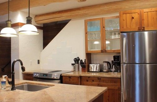 Fernie House | Fernie - Snow Creek Cabin #506