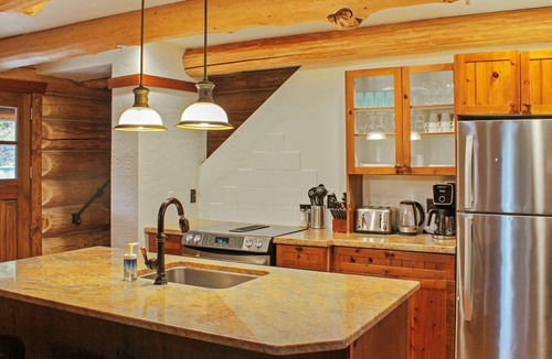 Fernie House | Fernie - Snow Creek Cabin #506