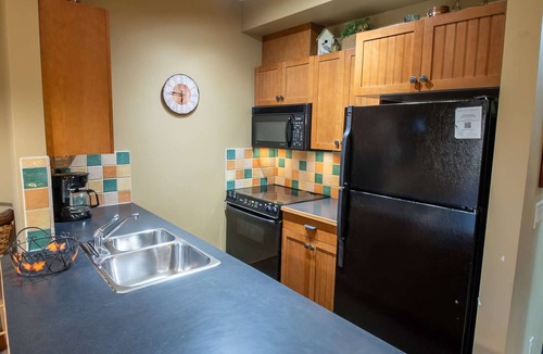 Fernie Condo | Fernie - Timberline Lodges King Fir #423