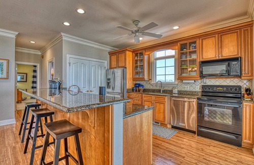 Garden City House | Five Bedroom, Seven and one half Bath, Oceanfront home