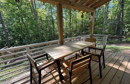 Mountain Rest House | Forest retreat with incredible hiking and biking trail access.