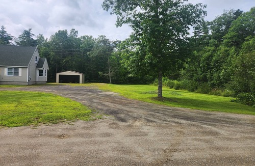 Northport House | Four Bedroom Plus Bonus Room Cape in Quiet setting