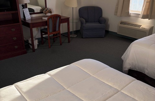 Gold Rock Hotel | Franklinton Center At Bricks Hotel
