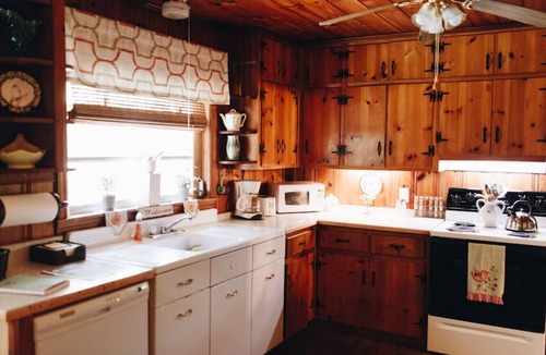 Blue Ridge Cabin | Fun on the River - Swim, Fish, Hike Near Tubing