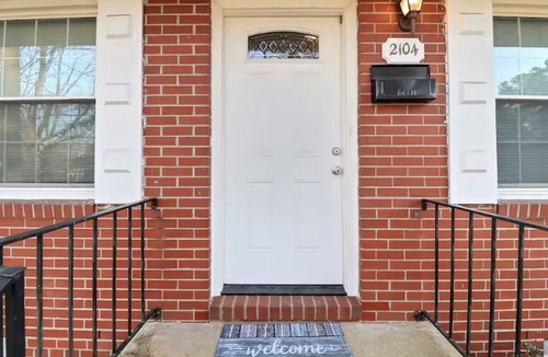 Petersburg House | Furnished 3BR Corporate Rental in Petersburg