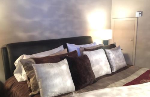 Shawinigan Bed & Breakfast | Gîte chez Baza B and B