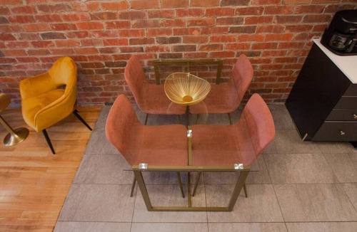 Plateau Mont Royal Condo | Gatsby/Rooftop/Terraces/Plateau/St-Denis/AC/TV