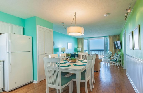 Windy Hill Condo | Get that Caribbean feeling in the Carolinas! Summer rental = Sat - Saturday!