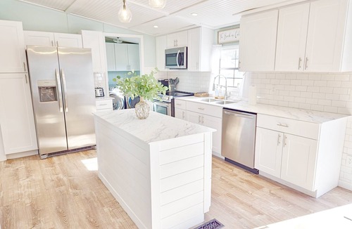 Sunset Beach House | "Gone Coastal" - Renovated dog friendly home close to beach, golf, fishing
