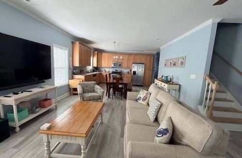 Surfside Beach House | Gone To The Beach 4 Bedroom Home by RedAwning