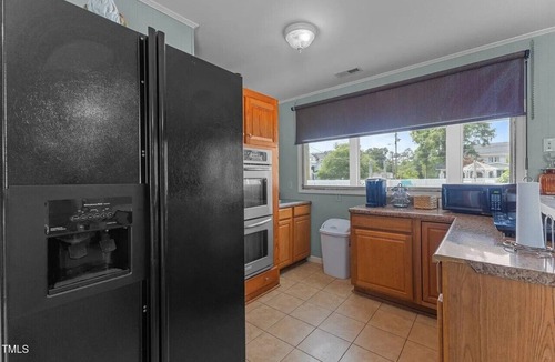 Dunn House | Gorgeous 2-bedroom bungalow with AC in charming Dunn, perfect for relaxing stays