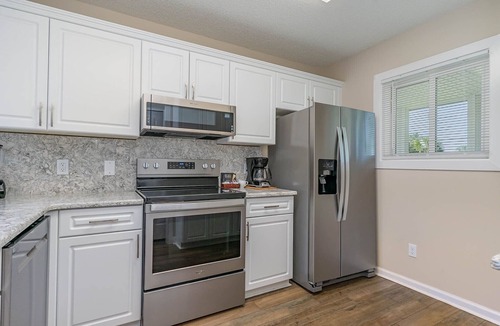 Arcadian Shores Villa | Gorgeous 4 Bd Rm-Full Access-8D Windermere