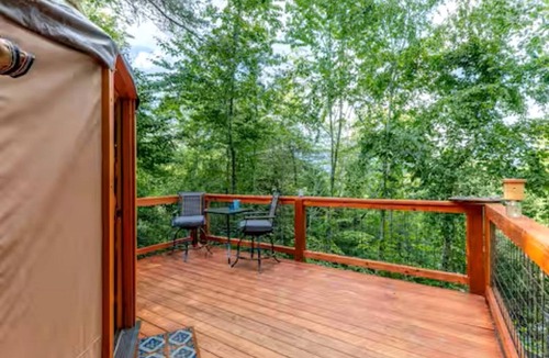Cullowhee House | Gorgeous Cozy Yurt for a Unique Romantic Glamping Experience near Cullowhee, North Carolina