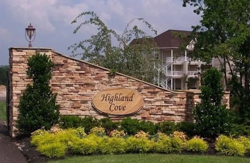 Lancaster Condo | Gorgeous Lake front view of Center Hill Lake Cove Hollow