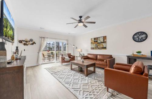 Central Myrtle Beach Apartment | Gorgeous Newly Renovated 3BR Villa Near Beach