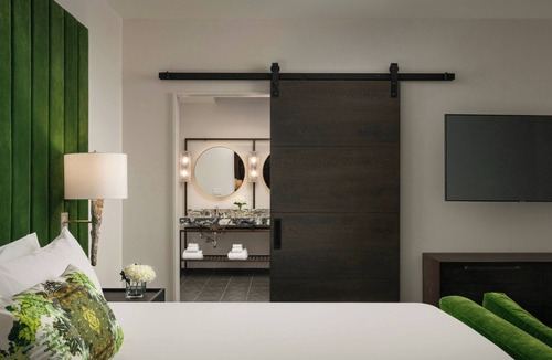 Greenville Downtown Hotel | Grand Bohemian Lodge Greenville, Autograph Collection