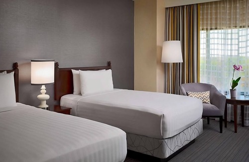 Gwinnett Place Hotel | Great Relaxing Overnight Stay! Awesome unit. Near Pirates Cove Adventure Golf